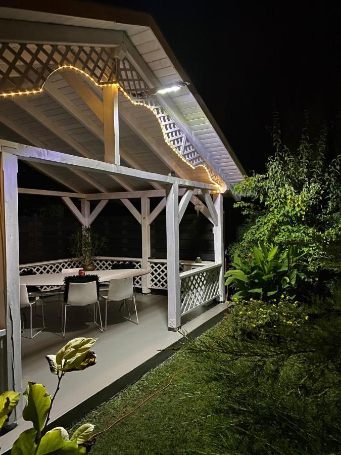 Ferienwohnung Tavirozsa Balatonfůzfő Exterior foto